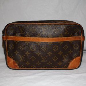 Louis Vuitton Compiegne 28 Clutch/ Cosmetic Bag Can Add Chain  Monogram Canvas
